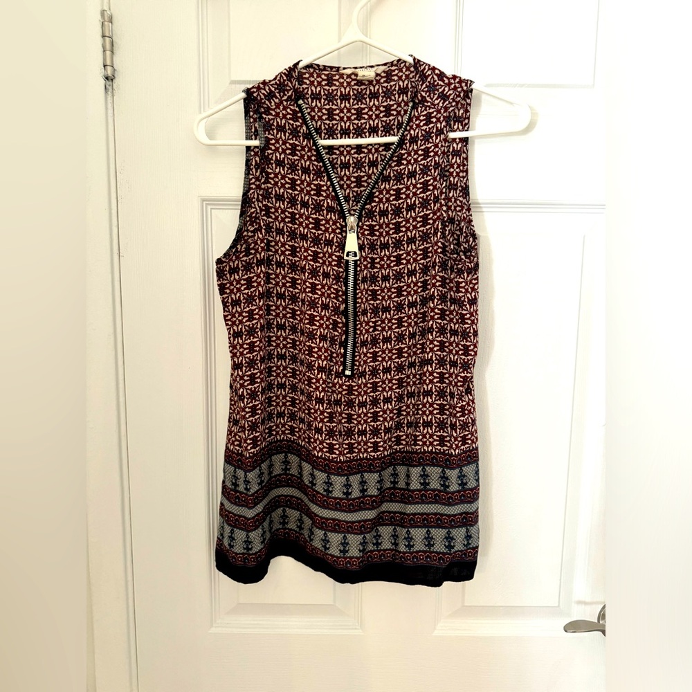 SLEEVELESS PATTERN ZIP TANK